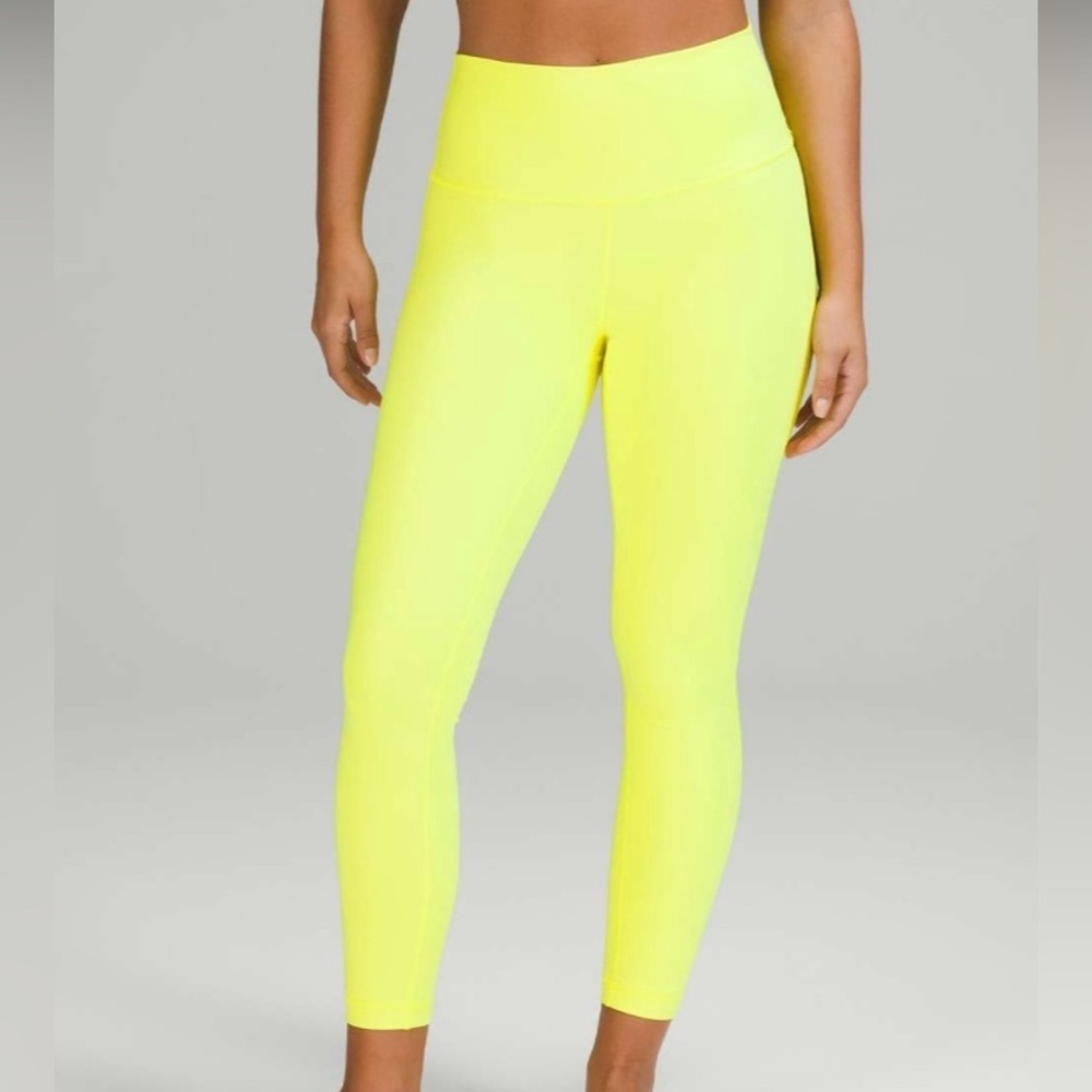 Lululemon Wunder Under HR Size 12 in Highlight Yellow Luxtreme